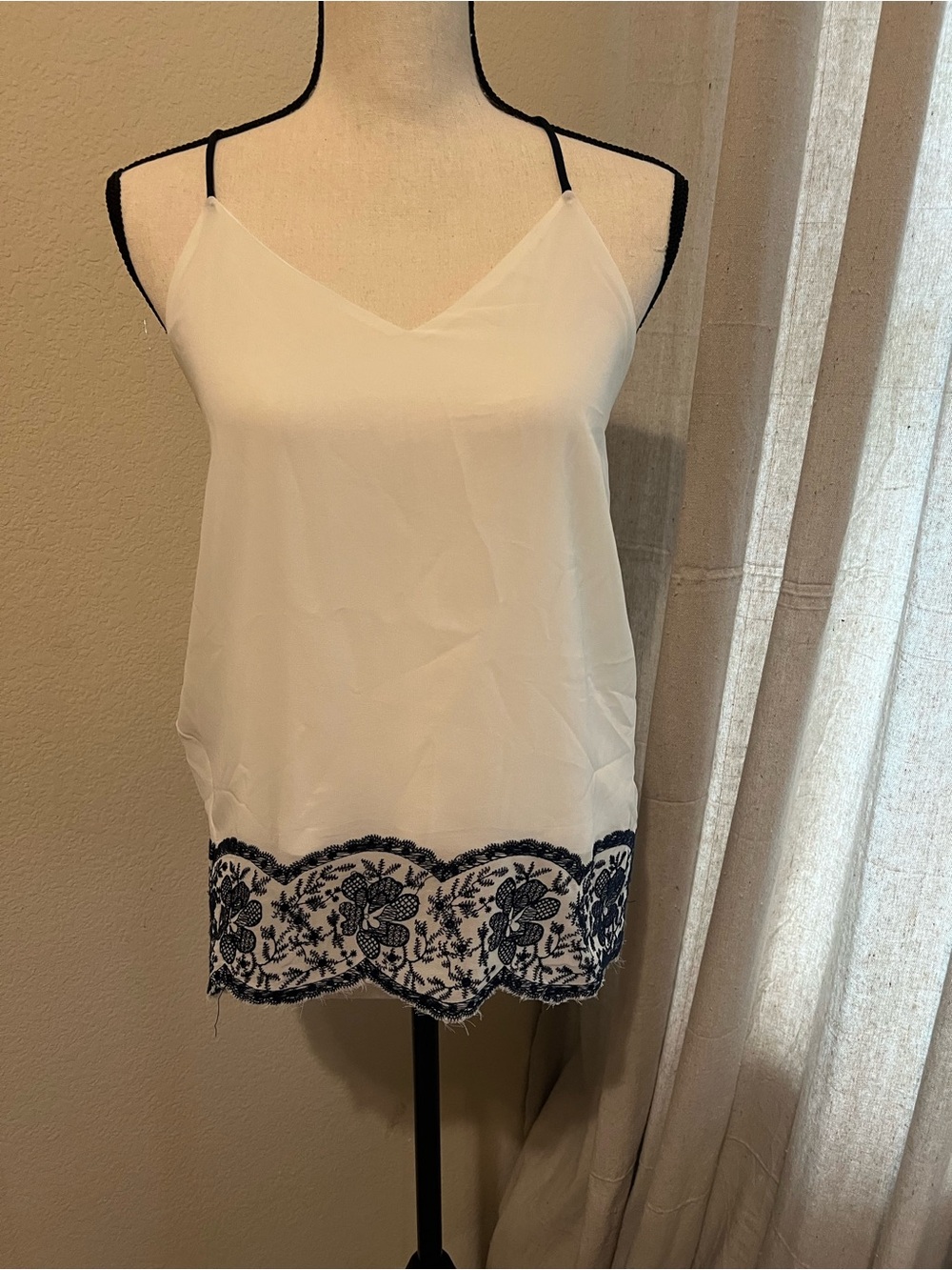 Alice Blue x Stitch Fix White Cami with Navy Embroidered Lace Hem | Size SP